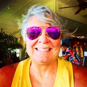 Meet your Posher, Karen